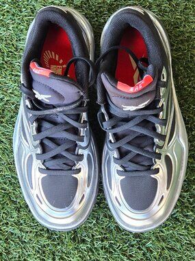 Reebok Boy's Basketball Shoes – Silver/Black/Red –  Never Worn